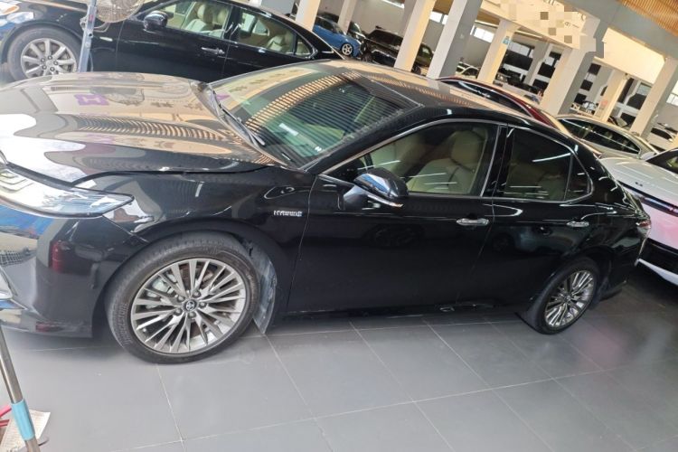 Used Toyota Camry 2019 Revised Version Dual-Engine 2.5 HG Luxury Edition

