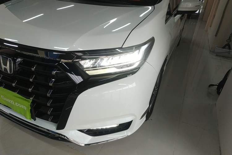 Used Honda Elysion 2022 2.0L eHEV Luxury Edition