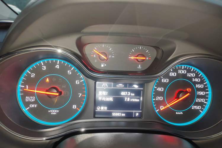 Used Chevrolet Cruze 2018 320 Automatic Pioneer Sunroof Edition
