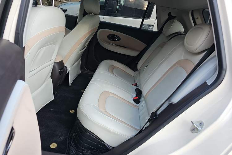 Used  3 2023 505km Pro