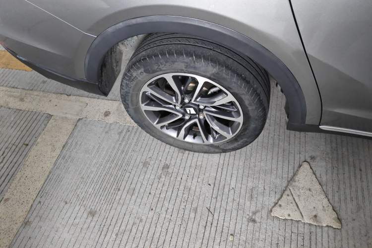 Used Baojun 730 2019 1.5T CVT Flagship Model 7 Seats China VI Emission Standard
