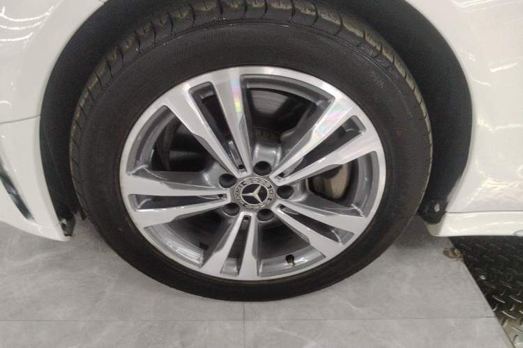 Used Mercedes-Benz C-Class 2019 C 180 L Fashion Edition Sport Version
