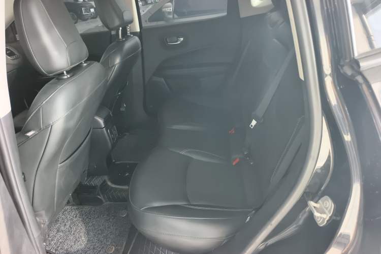 Used  Compass 2017 200T Automatic Family Enjoyment Four-Wheel Drive Edition
