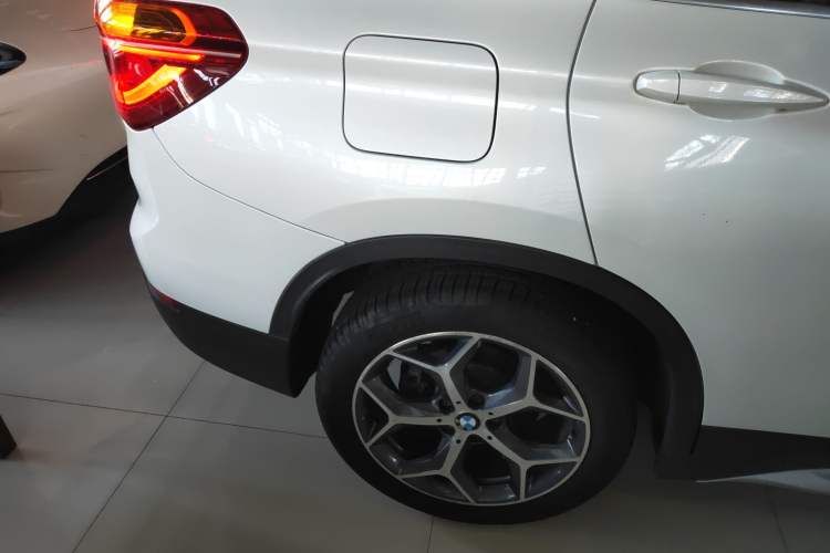 Used BMW X1 2019 sDrive18Li Premium Edition
