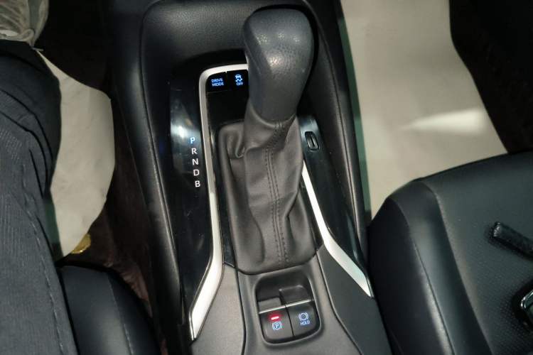 Used Toyota Levin 2021 Dual-Engine 1.8H E-CVT Luxury Edition
