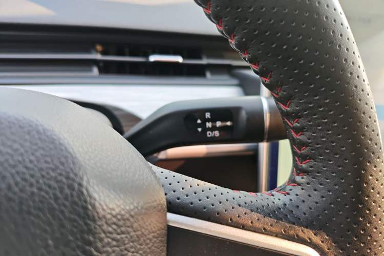 Used NETA V 2022 Chao 300 Lite Ternary Lithium
