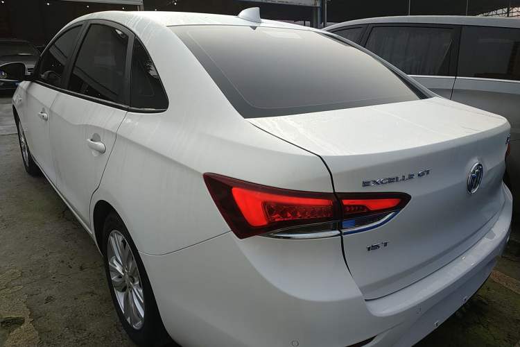 Used Buick GT 2019 15T Dual-Clutch Connected Elite Model China VI
