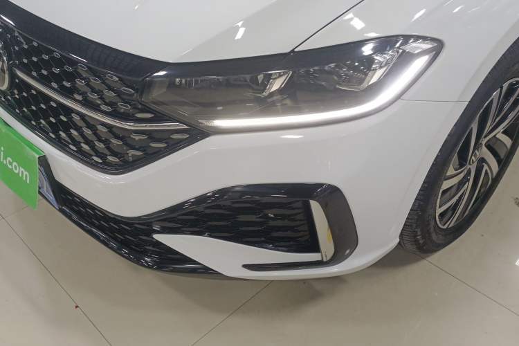 Used Volkswagen Lavida 2024 1.5L Automatic Starry Sky 5 Million Edition