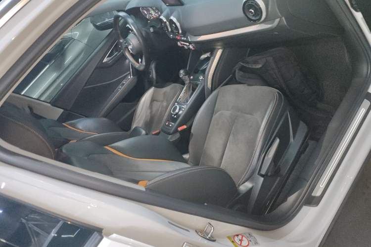 Used Audi Q2L e-tron 2022 Q2L e-tron Pure Electric Smart Enjoyment Model
