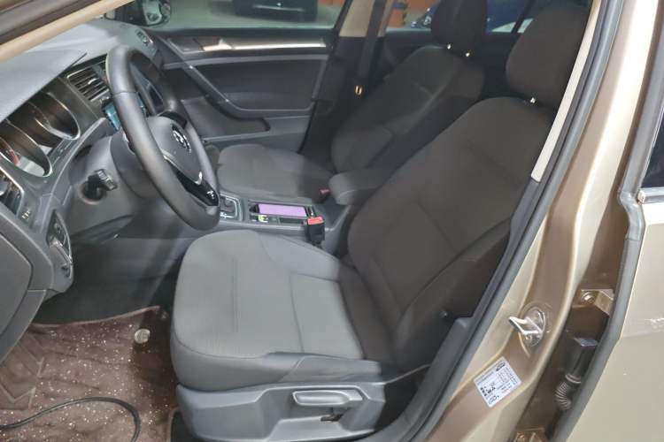 Used Volkswagen Golf 2015 1.4TSI Automatic Comfort Model