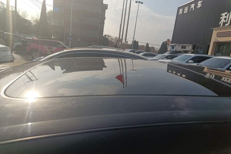 Used BMW 5 Series 2017 525Li Leading Model