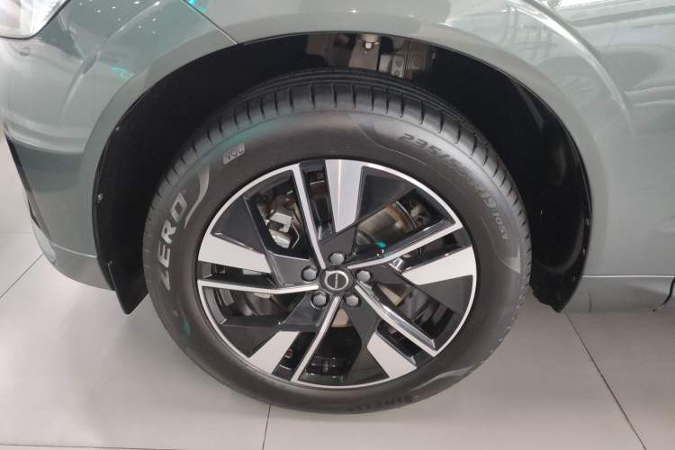 Used Volvo XC60 2026 B5 4x4 SmartDrive Sport Edition