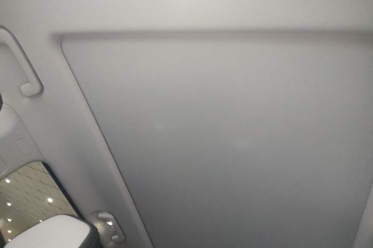 Used  03 2024 401km Range Two-Wheel Drive Coffee Entrepreneur Edition