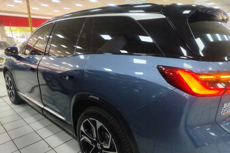 Used Nio ES8 2020 415 km Range 7-Seater Version