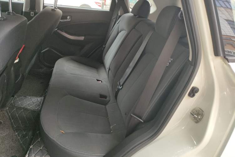 Used Venucia T70 2016 1.6L Manual Ruixing Edition
