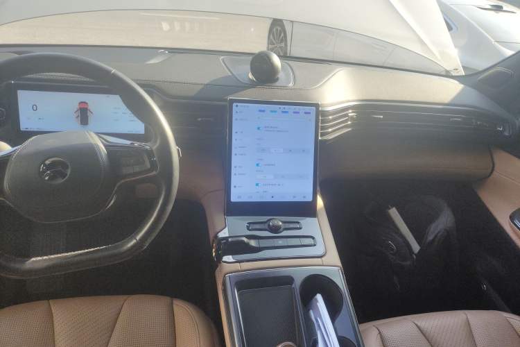 Used Nio ES8 2020 450 km Range 7-Seater Version
