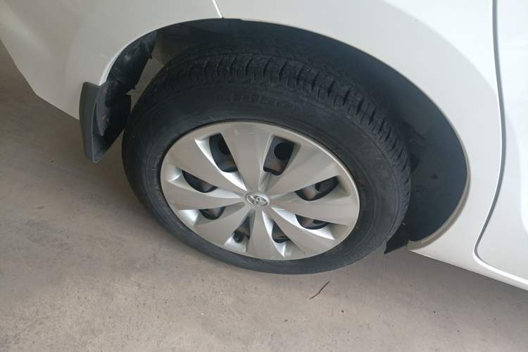 Used Toyota YARiS L 2019 1.5E CVT Dynamic Edition China VI compliant