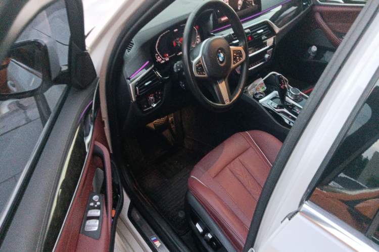 Used BMW 5 Series 2022 525Li M Sport Package