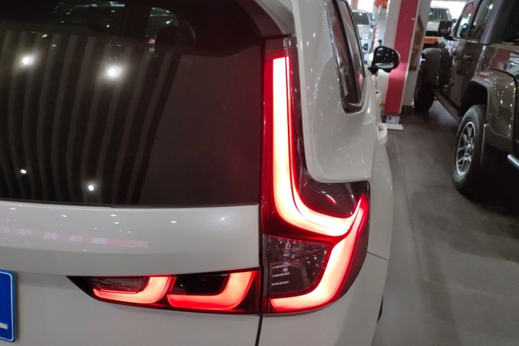 Used Honda CR-V 2023 240TURBO Two-Wheel Drive Deluxe Edition 7 Seats
