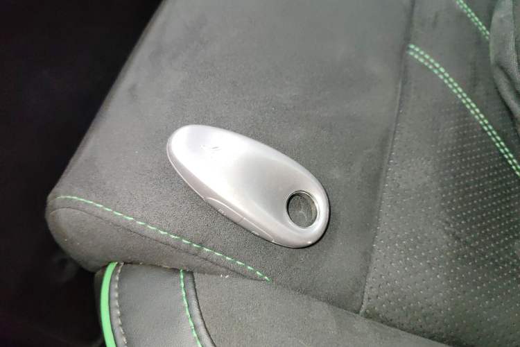 Used VOYAH FREE 2025 318 318 km Rear-Drive Touring Edition