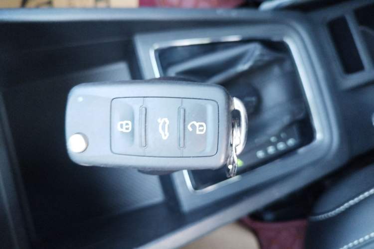 Used Skoda Kamiq 2018 1.5L Automatic Comfort Edition China VI Standard
