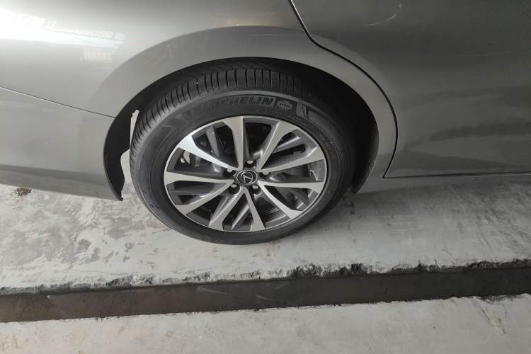 Used Lexus ES 2022 200 Excellence Edition
