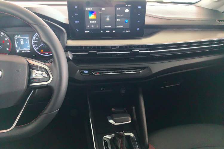 Used Geely Auto Vision X3 2021 PRO 1.5L CVT Deluxe Model