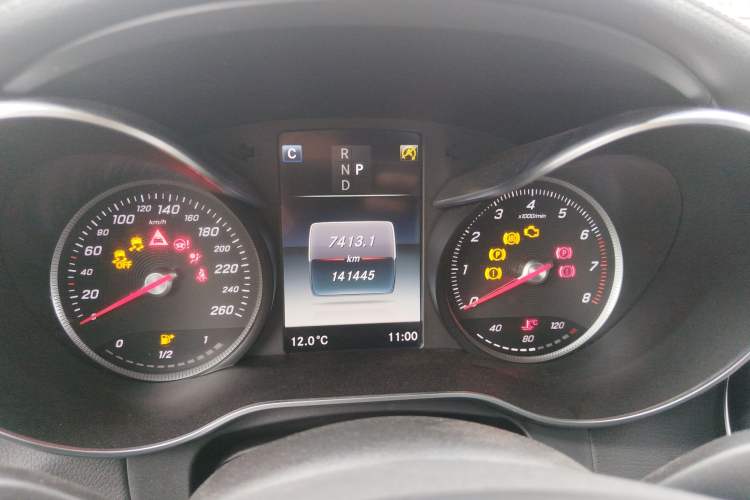 Used Mercedes-Benz GLC 2017 GLC 260 4MATIC Luxury Model