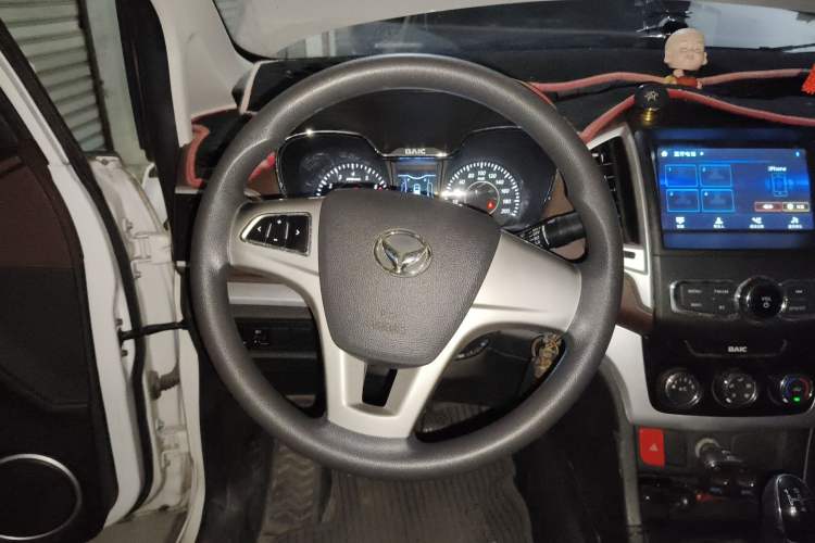 Used HYOSOW H3 2017 1.5L Manual Comfort Sunroof Version