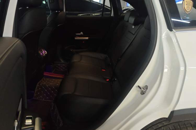 Used Mercedes-Benz GLA 2023 GLA 200
