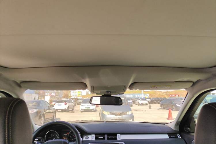 Used Land Rover Range Rover Evoque 2015 2.0T 5-Door Ignite Edition
