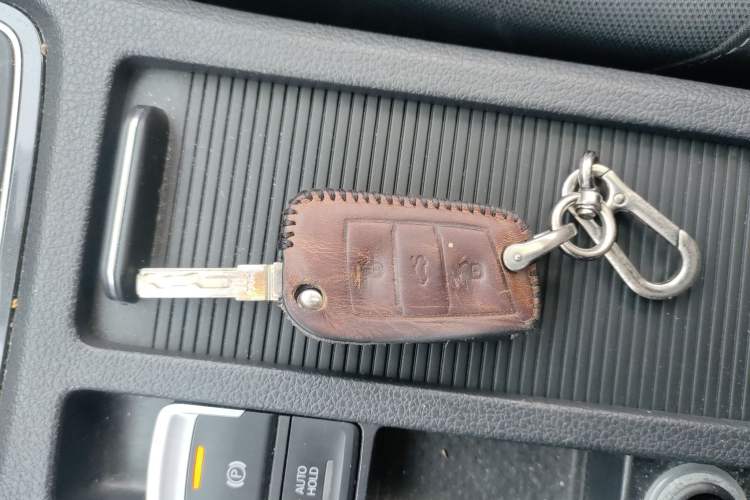 Used Volkswagen Golf 2017 230TSI Automatic Comfort Edition – Celebrating Milestone of One Million Units
