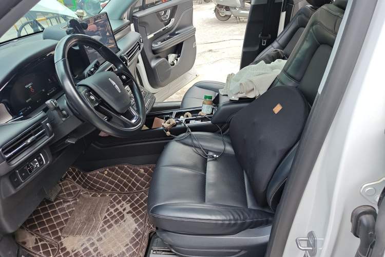 Used Lincoln Corsair 2022 2.0T Two-Wheel Drive Deluxe Edition
