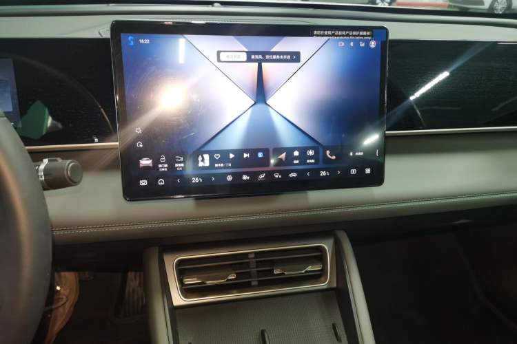 Used BYD Qin L 2025 DM-i Smart Drive 120KM Leading Model