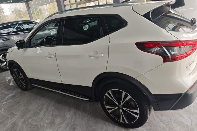 Used Nissan Qashqai 2022 2.0L CVT XV Premier Luxury Edition
