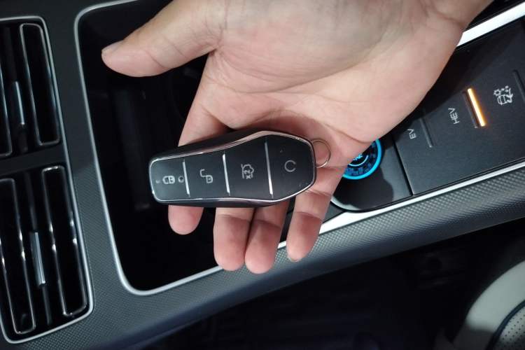 Used BYD Destroyer 05 2024 HONOR Edition DM-i 55KM Luxury Model
