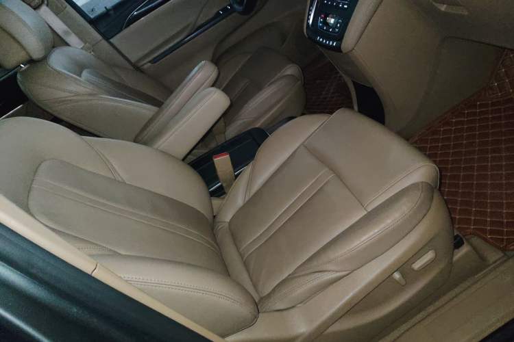 Used Buick GL8 2018 ES 28T Premium Model China VI Standard
