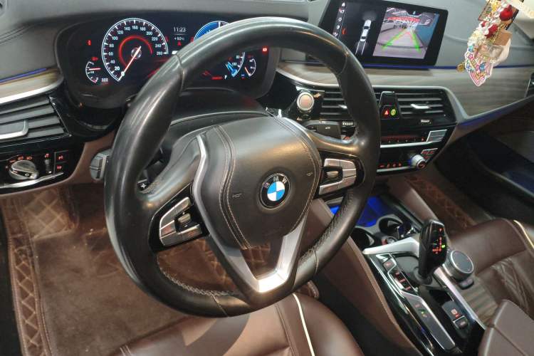 Used BMW 5 Series New Energy 2019 Updated Version 530Le Luxury Package
