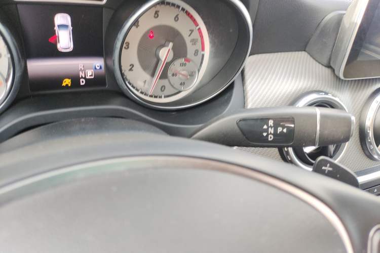 Used Mercedes-Benz GLA 2016 GLA 200 Fashion Model
