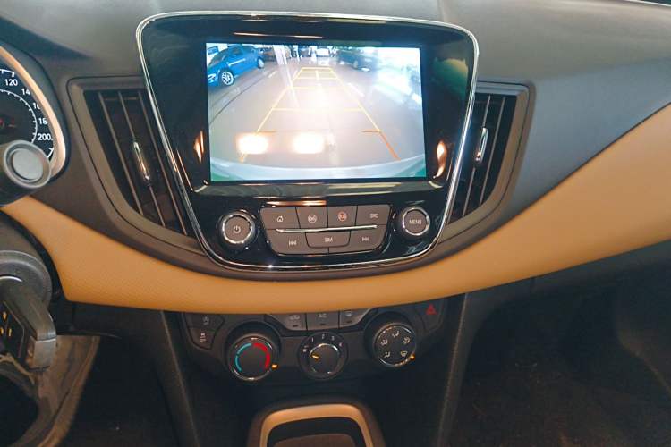 Used Chevrolet Monza 2020 320 Automatic Enjoyment Edition
