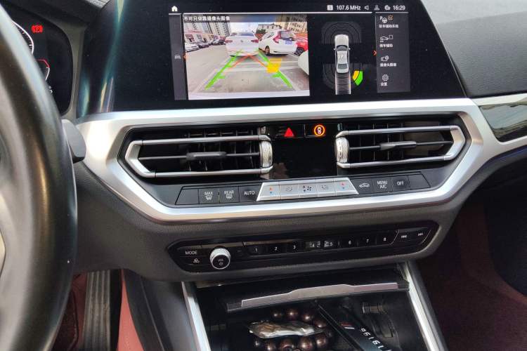 Used BMW 3 Series 2021 Second Facelift 325Li M Sport Package
