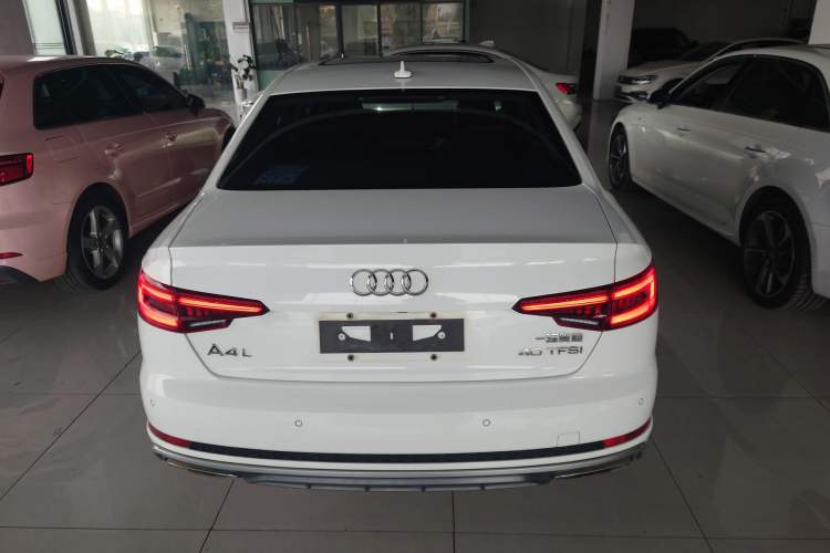 Used Audi A4L 2019 40 TFSI Fashion Edition China VI Emission Standard
