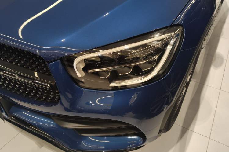 Used Mercedes-Benz GLC Coupe 2022 Refreshed GLC 300 4MATIC Coupe SUV
