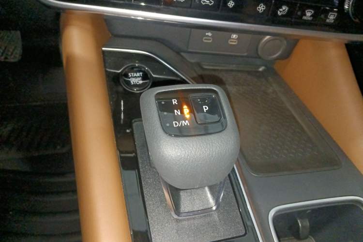 Used Nissan Terra 2024 380 VC-TURBO Four-Wheel Drive Intelligent Driving Version 7 Seats
