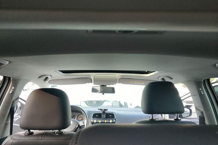 Used Volkswagen Polo 2016 1.6L Automatic Luxury Model