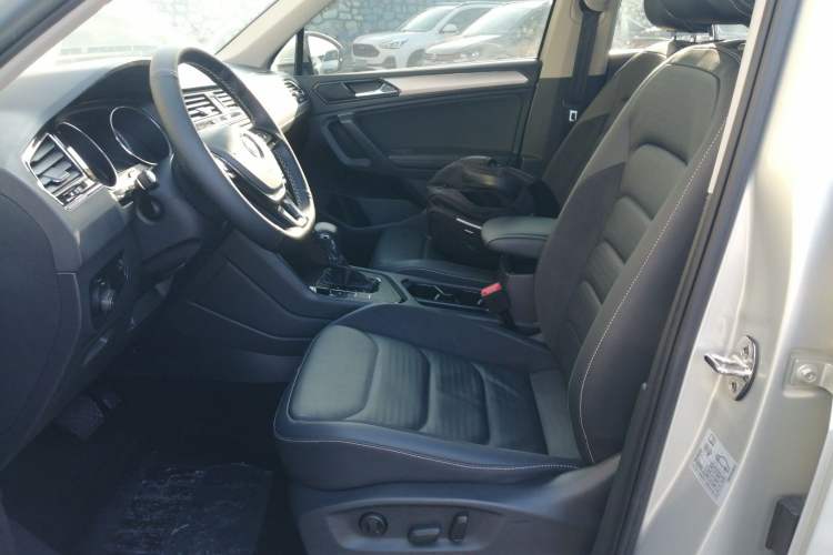 Used Volkswagen Tiguan L 2018 330TSI Automatic Two-Wheel Drive Comfort Edition
