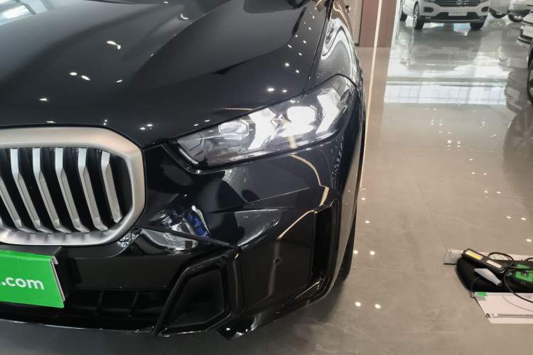 Used BMW X5 2023 xDrive 30Li Luxury M Sport Night Edition Package