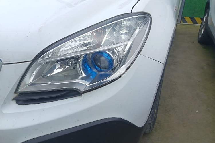 Used Buick Encore 2015 1.4T Manual Two-Wheel Drive Urban Advanced Model
