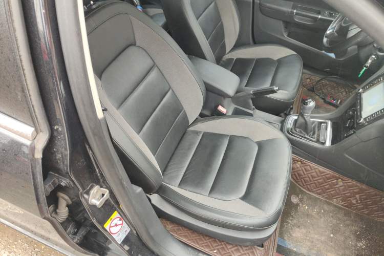 Used Volkswagen Bora 2014 1.6L Manual Comfort Model