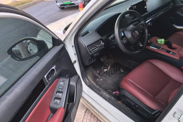 Used Honda Civic 2022 240TURBO CVT Dynamic Edition
